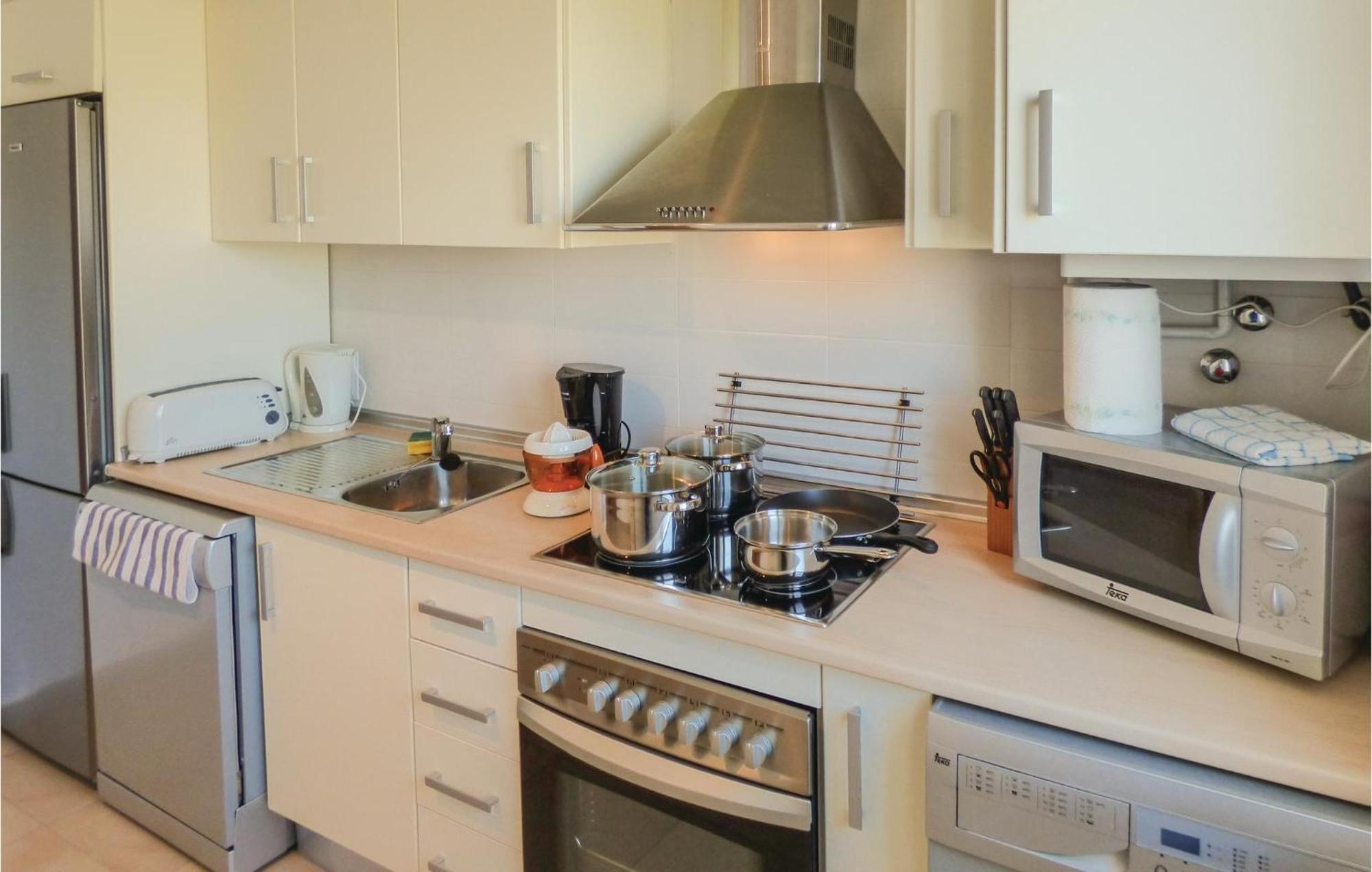 Lovely Apartment In Sucina With Swimming Pool Eksteriør billede